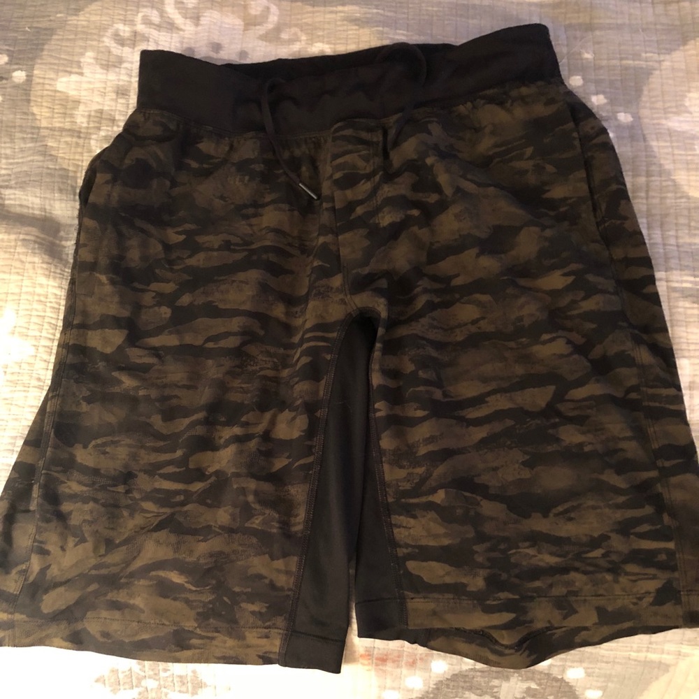 T H E shorts 11” inseam